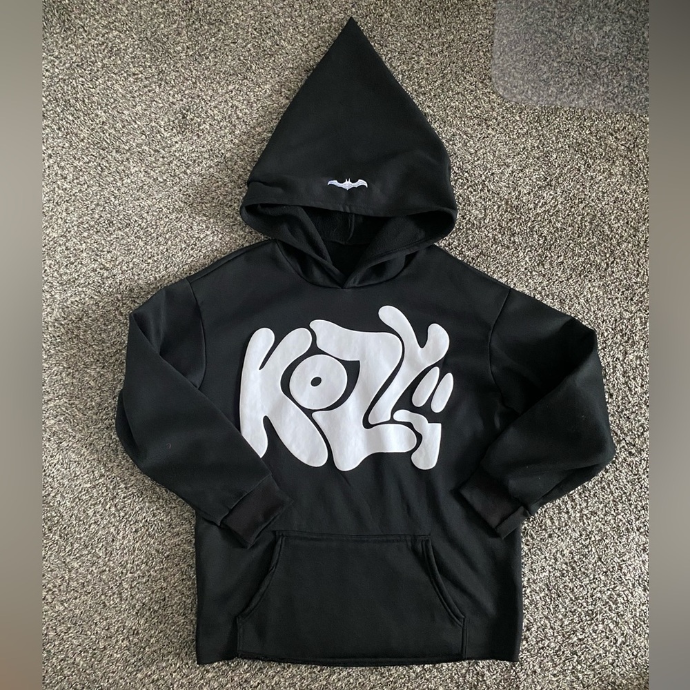 Black Kozy cropped hoodie